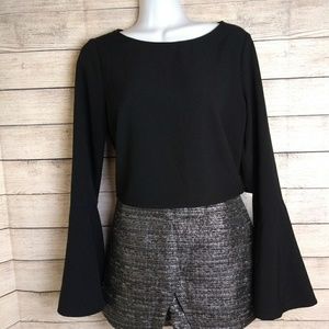 Kendell & Kylie cropped, bell sleeve top